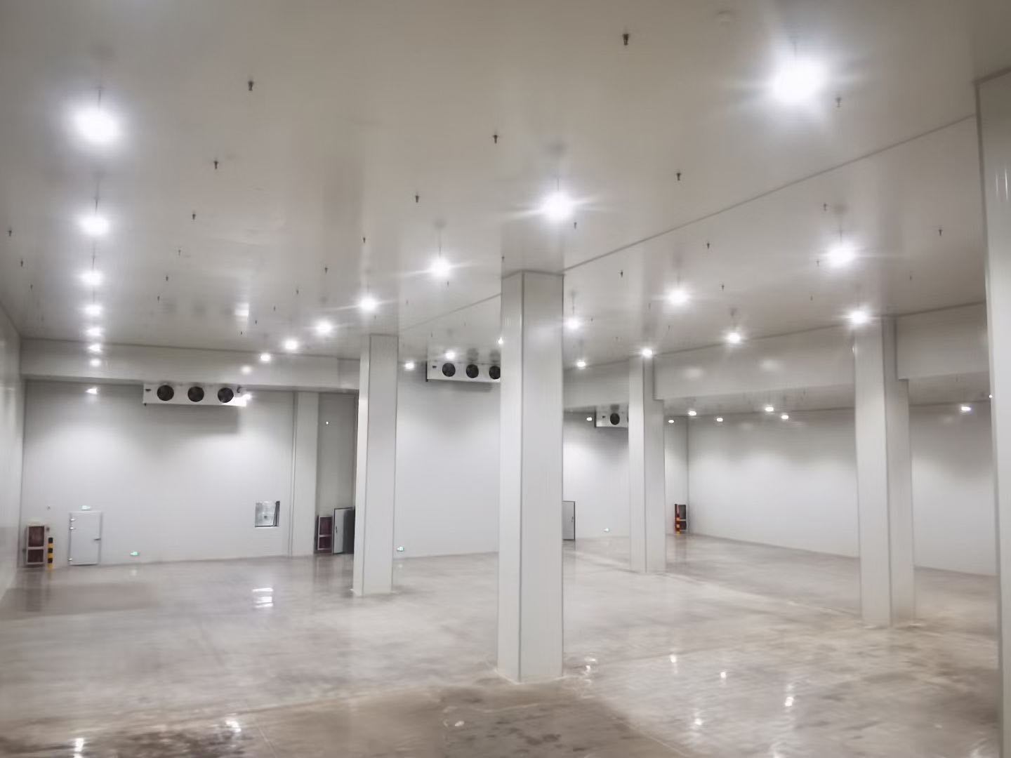 冷庫(kù) 冷庫(kù)