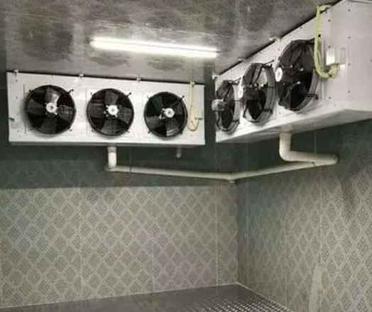 冷庫保溫噴涂好還是保溫板好 冷庫保溫噴涂好還是保溫板好